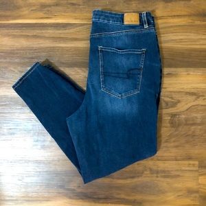 American Eagle 360 Next Level Stretch - Curvy Highest Rise Jegging - Size 16